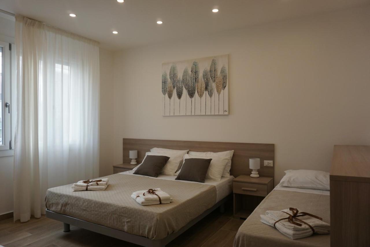 Azzisa Holidays Suite Палермо Екстериор снимка
