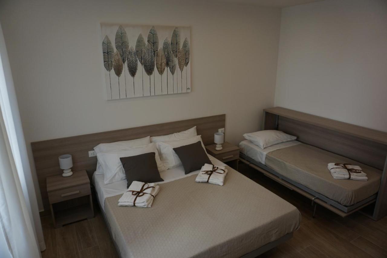 Azzisa Holidays Suite Палермо Екстериор снимка